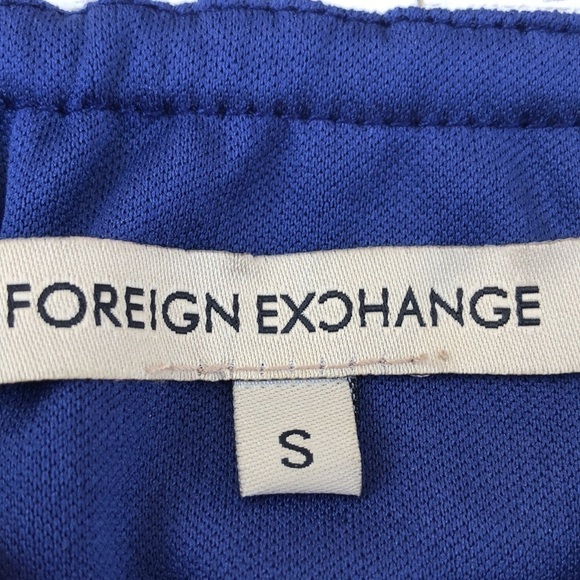 Foreign Exchange top | SIZE S - Picture 3 of 4